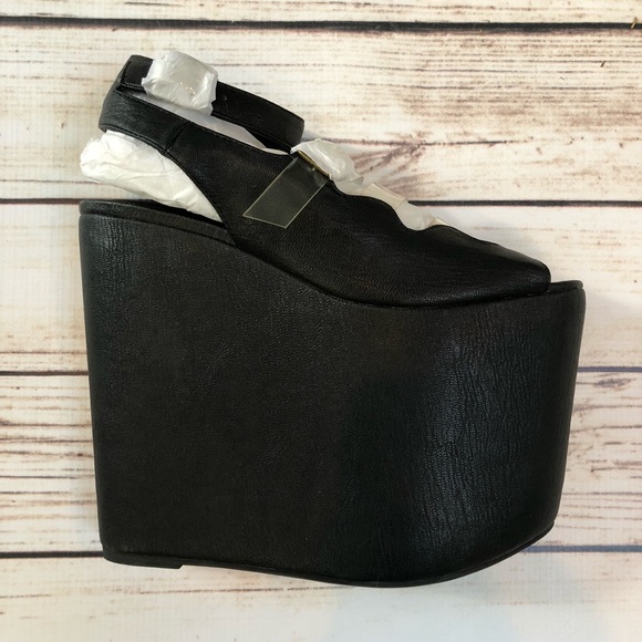 ✨NEW 7” Black Platform Shoes 🖤 - Picture 2 of 7